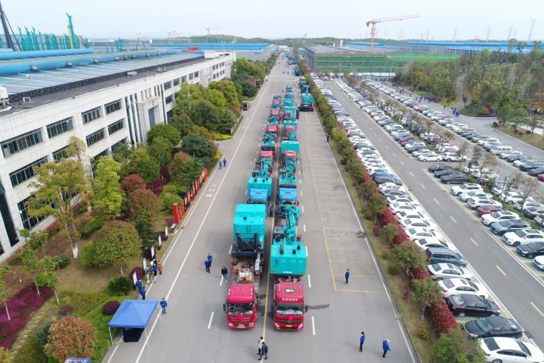 征战全球市。a888亚洲城智能凿岩设备批量发货