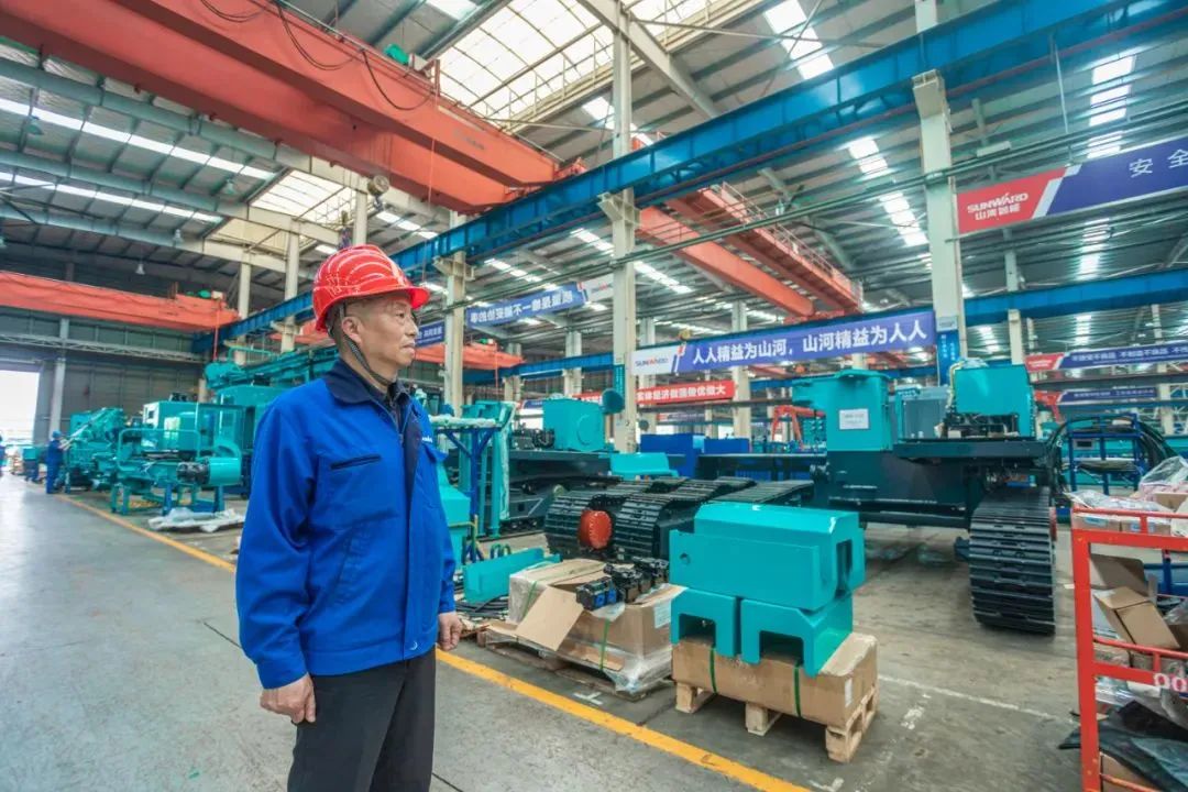 长沙经开区劳模林宏武：扎根工程机械40载 永葆实干创新赤子心