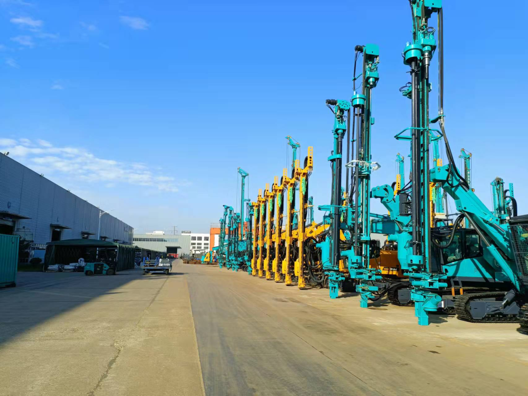 将奋斗进行到底！致敬ca888亚洲城劳动者