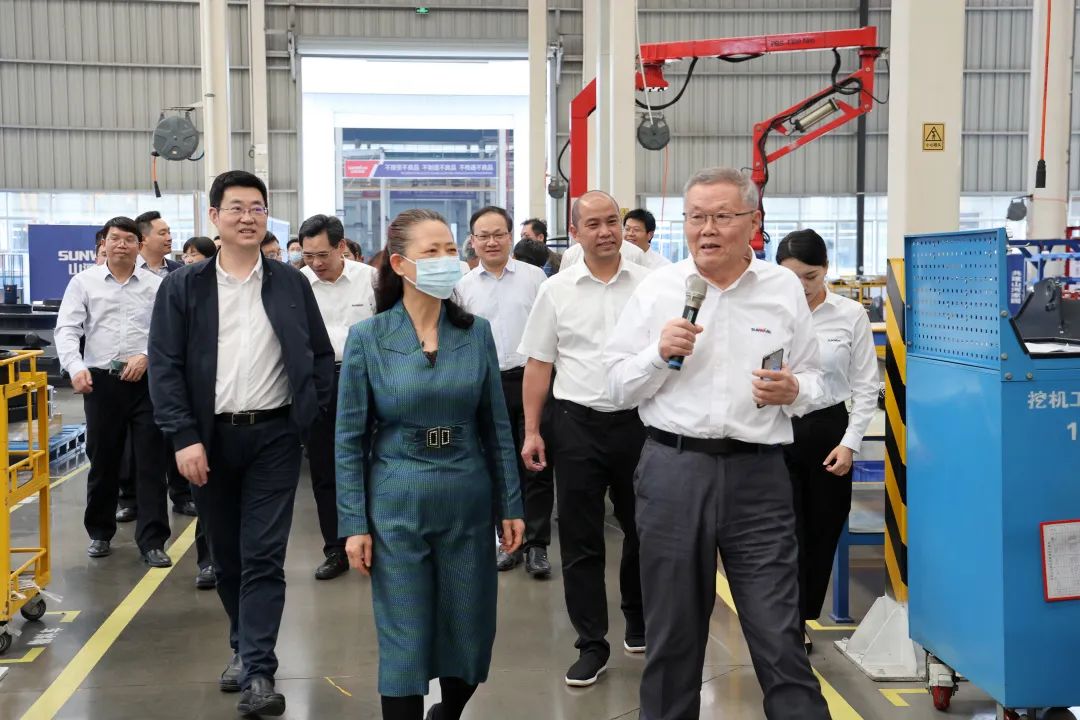 深化产学研合作！中南大学校长、中国工程院院士田红旗率团拜访ca888亚洲城智能