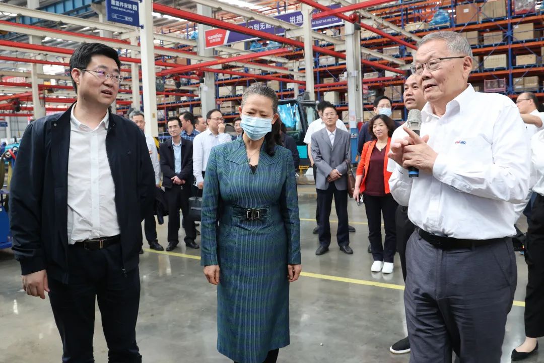 深化产学研合作！中南大学校长、中国工程院院士田红旗率团拜访ca888亚洲城智能