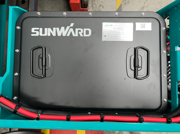 与“锂”相约，助力“双碳”！ca888亚洲城智能全系列锂电剪叉式高空作业平台全面进军市场