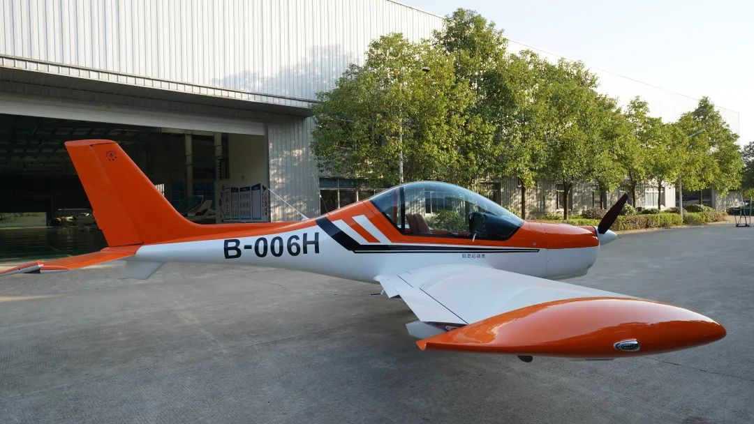 图集 | 阿若拉穿“鲨”衣，还有更多套装为天空添彩！