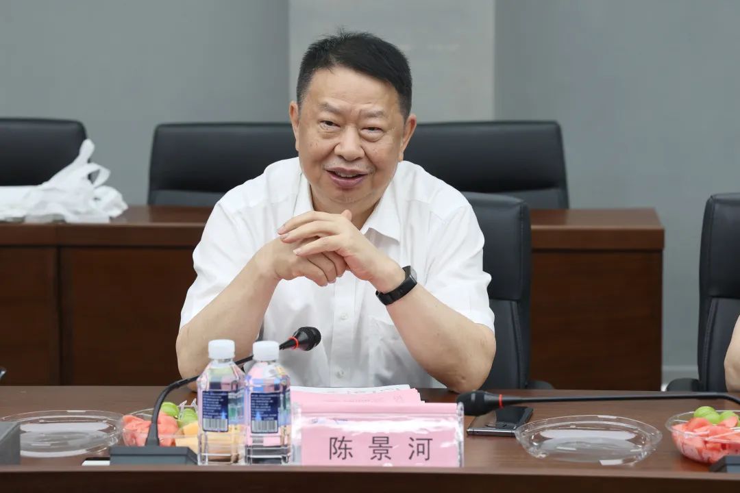 紫金矿业集团党委书记、董事长陈景河莅临ca888亚洲城智能考察交流