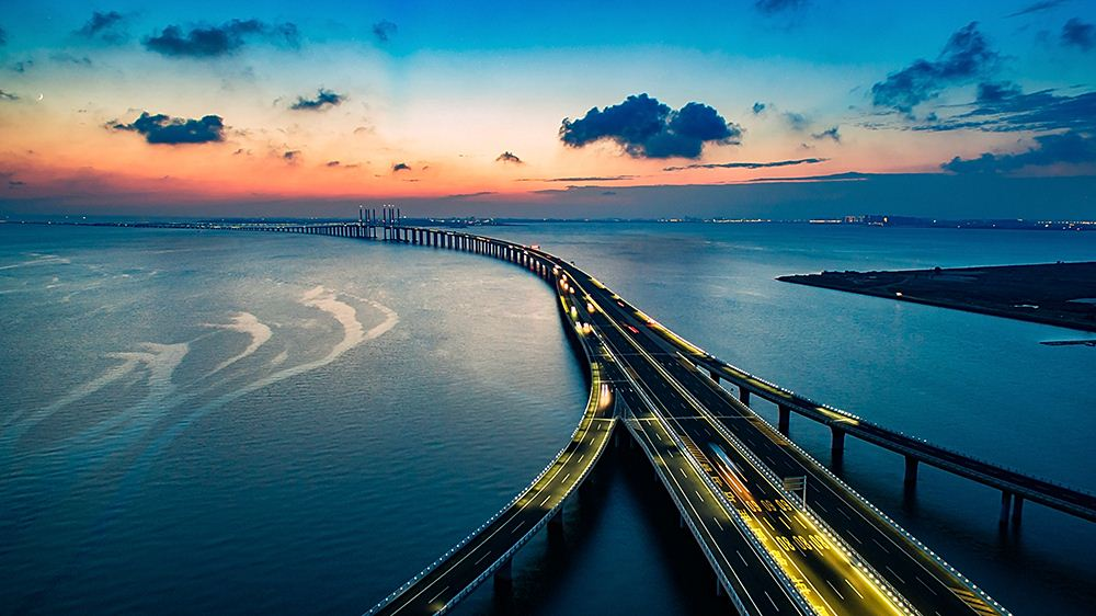 共建“一带一路”！ca888亚洲城智能携手中铁九局助力匈塞铁路建设