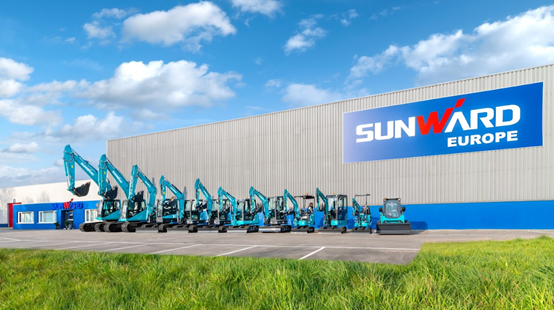 共建“一带一路”！ca888亚洲城智能携手中铁九局助力匈塞铁路建设