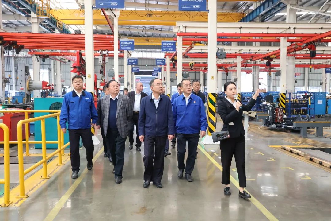 强强联合，夯实湖南工程建设湘军！ca888亚洲城智能与湖南路桥签订战略合作协议