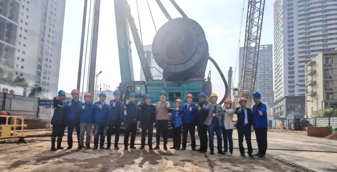 首战创佳绩！ca888亚洲城智能双轮铣槽机助建长沙地铁7号线