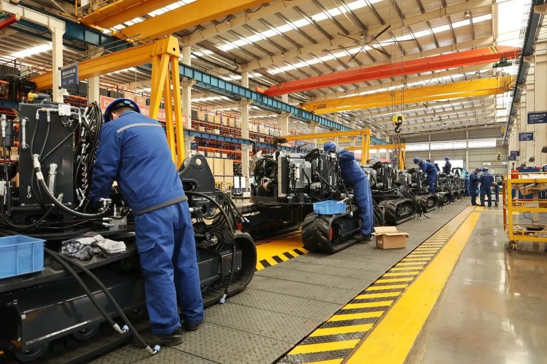 莫道君行早，更有早行人！ca888亚洲城智能癸卯兔年开工大吉