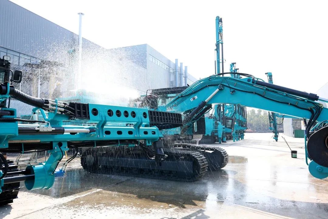 莫道君行早，更有早行人！ca888亚洲城智能癸卯兔年开工大吉