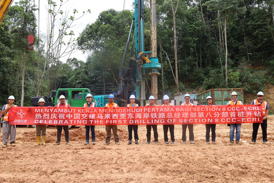 莫道君行早，更有早行人！ca888亚洲城智能癸卯兔年开工大吉