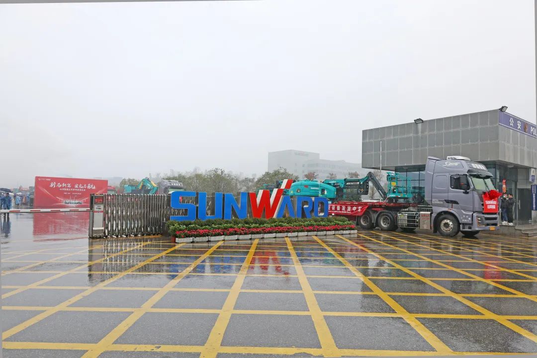 新局新篇，宏兔启航！ca888亚洲城智能超200台套设备集中发货