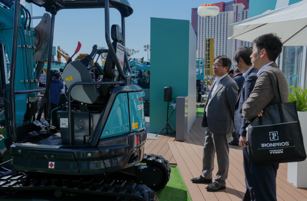 拉展直播 | 推动“中国制造”走向世界！ca888亚洲城智能2023美国拉展圆满收官