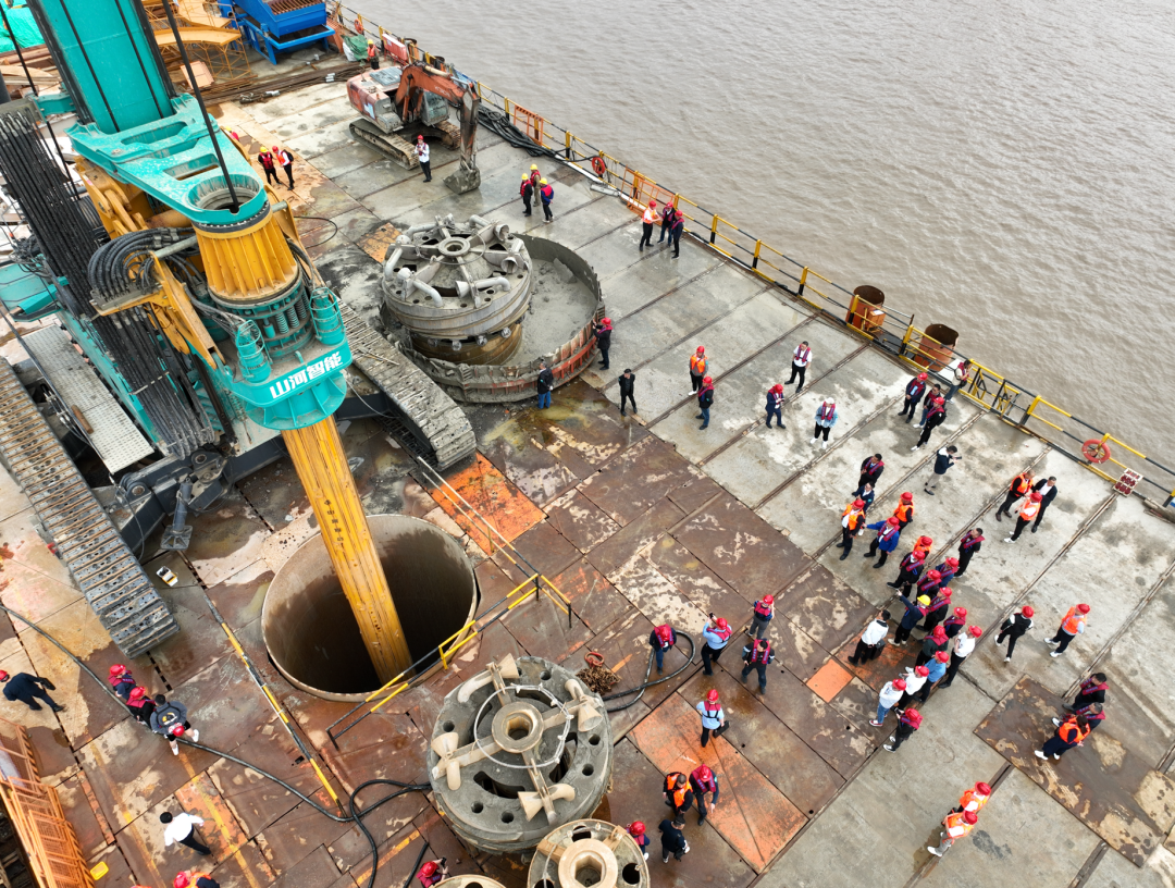 超级装备助建超级工程！ca888亚洲城智能超级旋挖钻机SWDM1280推介会成功举办