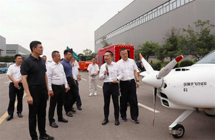 国家应急管理部救援协调和预案管理局副局长颜彬一行调研ca888亚洲城智能