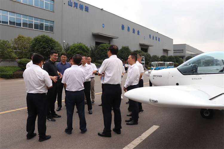 国家应急管理部救援协调和预案管理局副局长颜彬一行调研ca888亚洲城智能