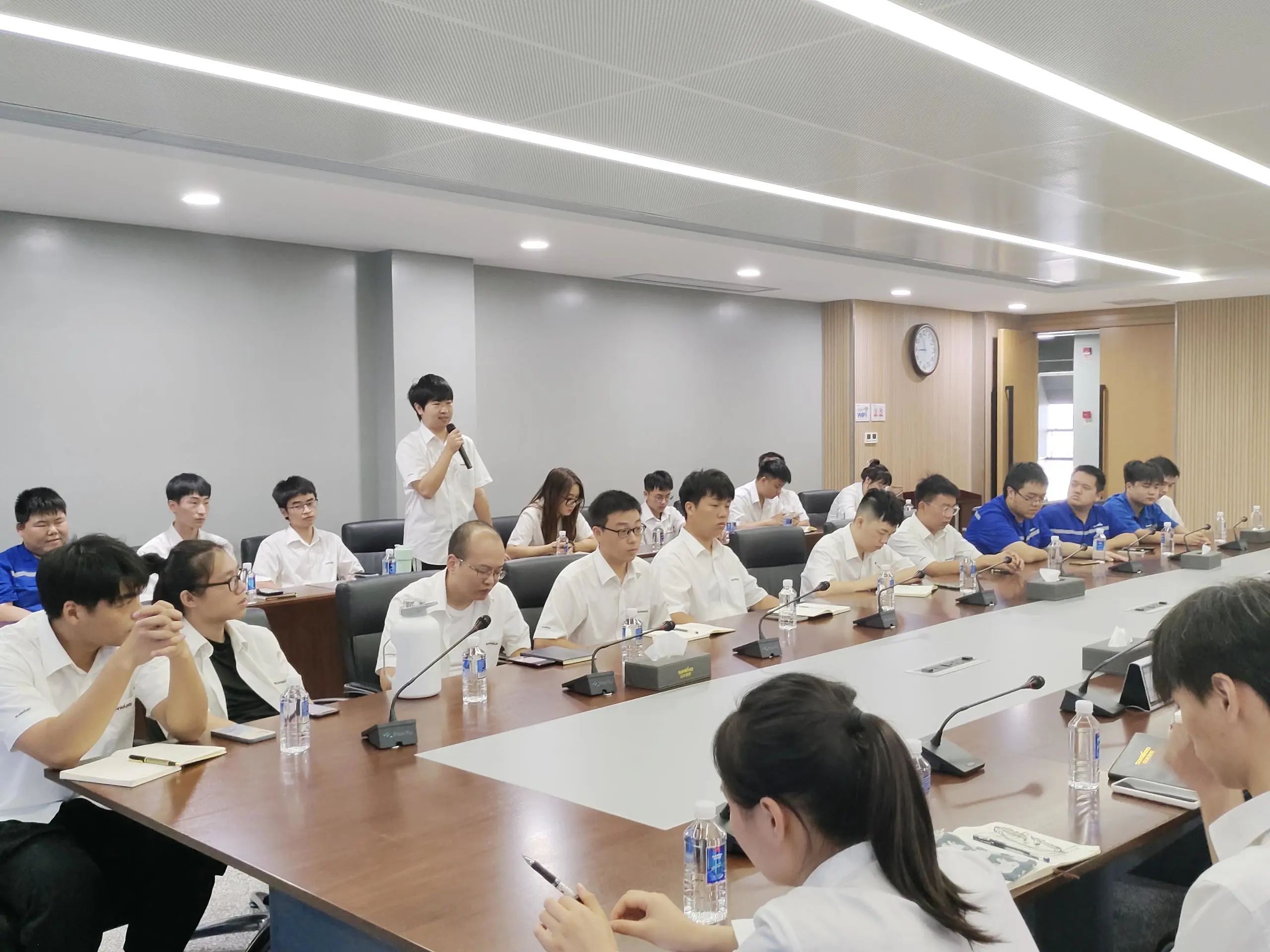 畅谈心声，共话未来！这场应届毕业生员工座谈会，很暖，很贴心！