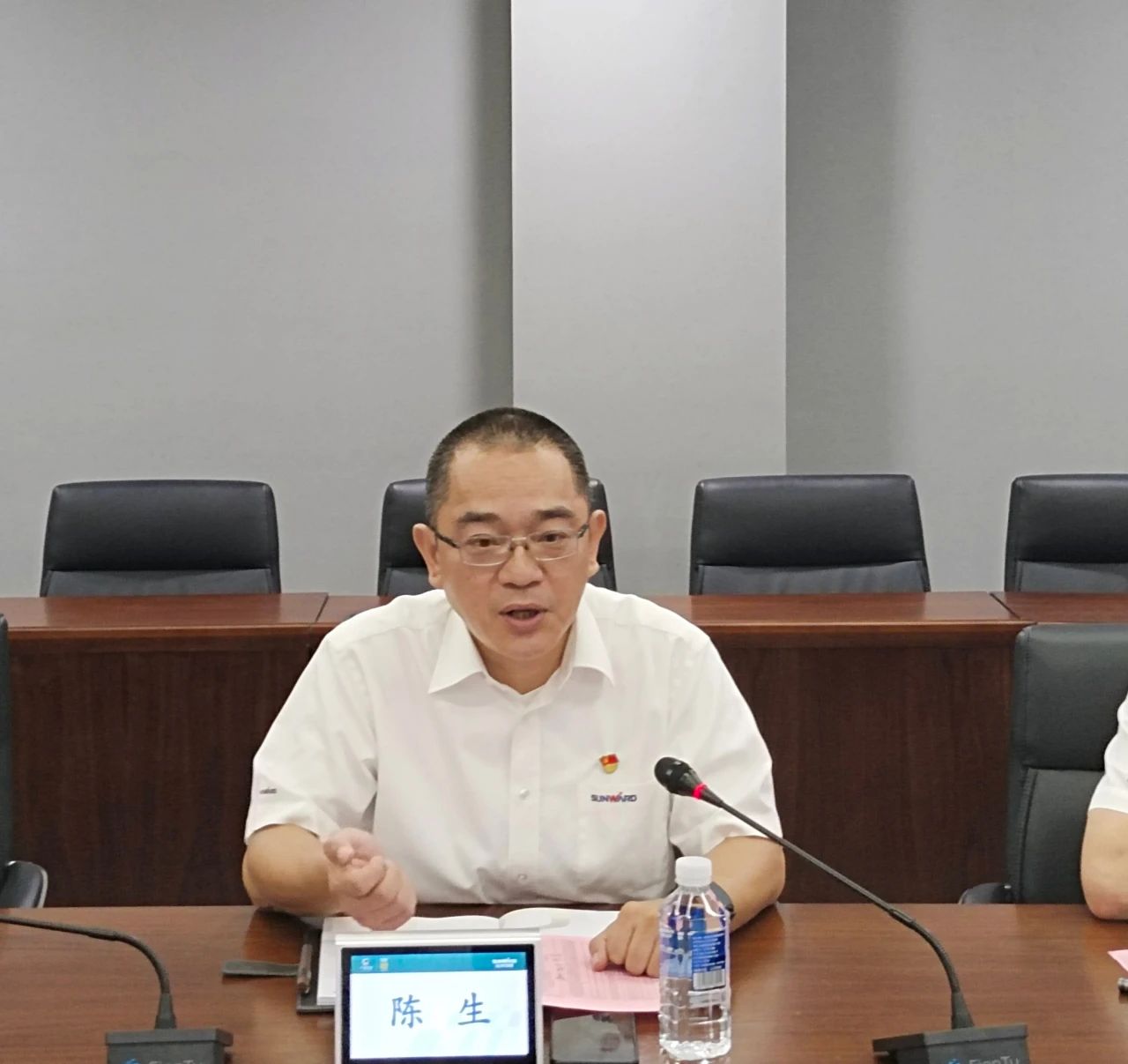 畅谈心声，共话未来！这场应届毕业生员工座谈会，很暖，很贴心！