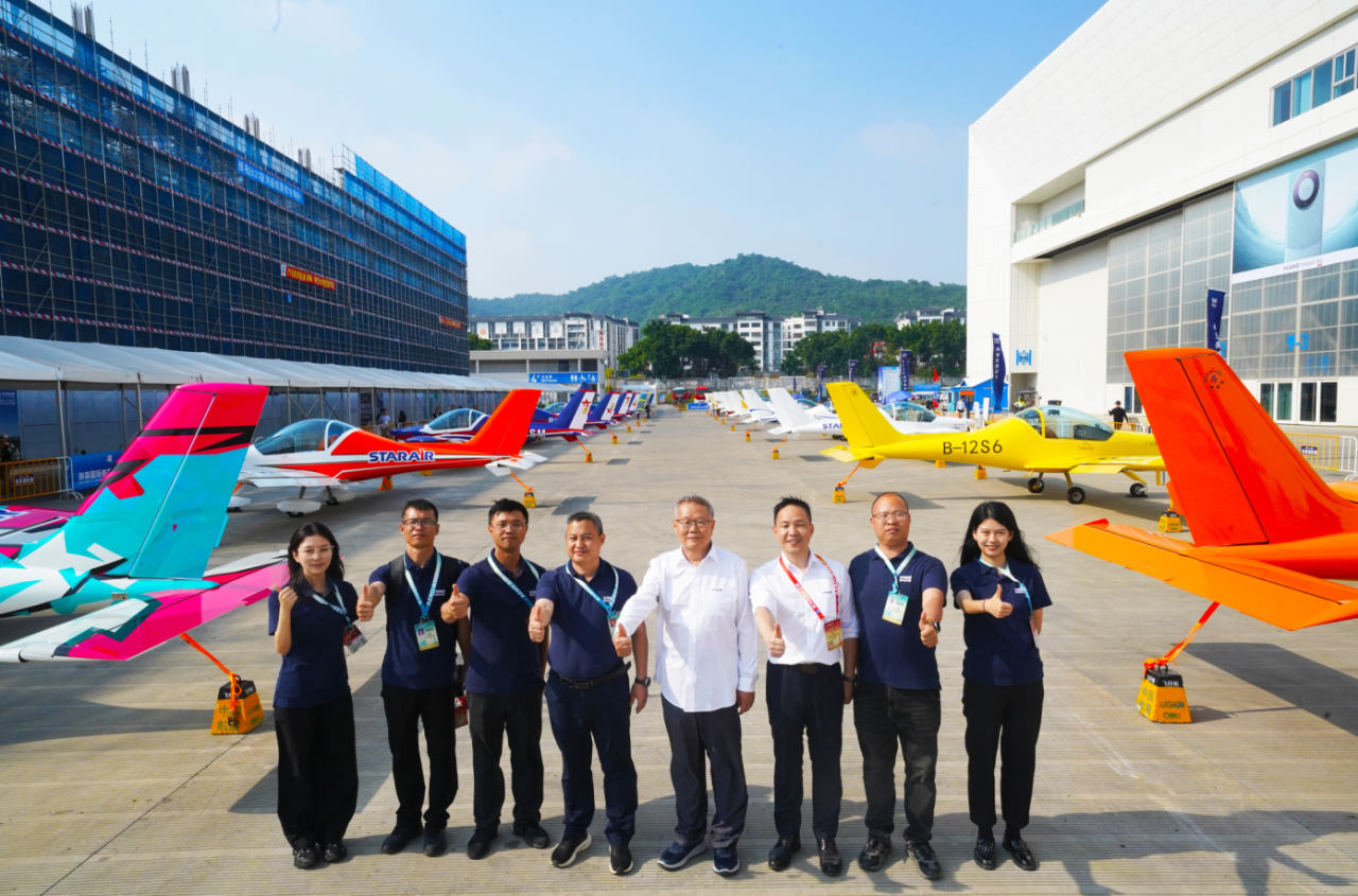 央媒聚焦！一起见证首届亚洲通用航空展上的ca888亚洲城风采