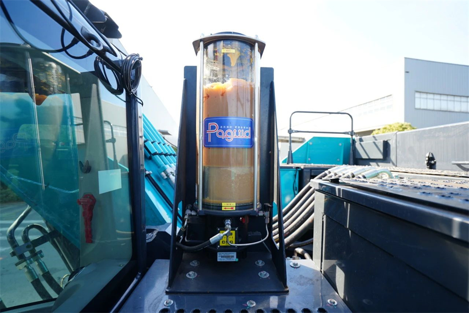 定制开发、功能更强！ca888亚洲城智能SWE750ELR加长臂液压挖掘机下线交付