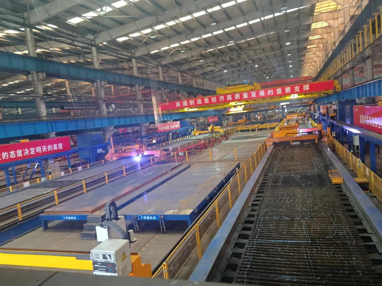 打造数字化转型“样板”！ca888亚洲城智能成功入选《湖南省“智赋万企”十大应用场景典型案例》