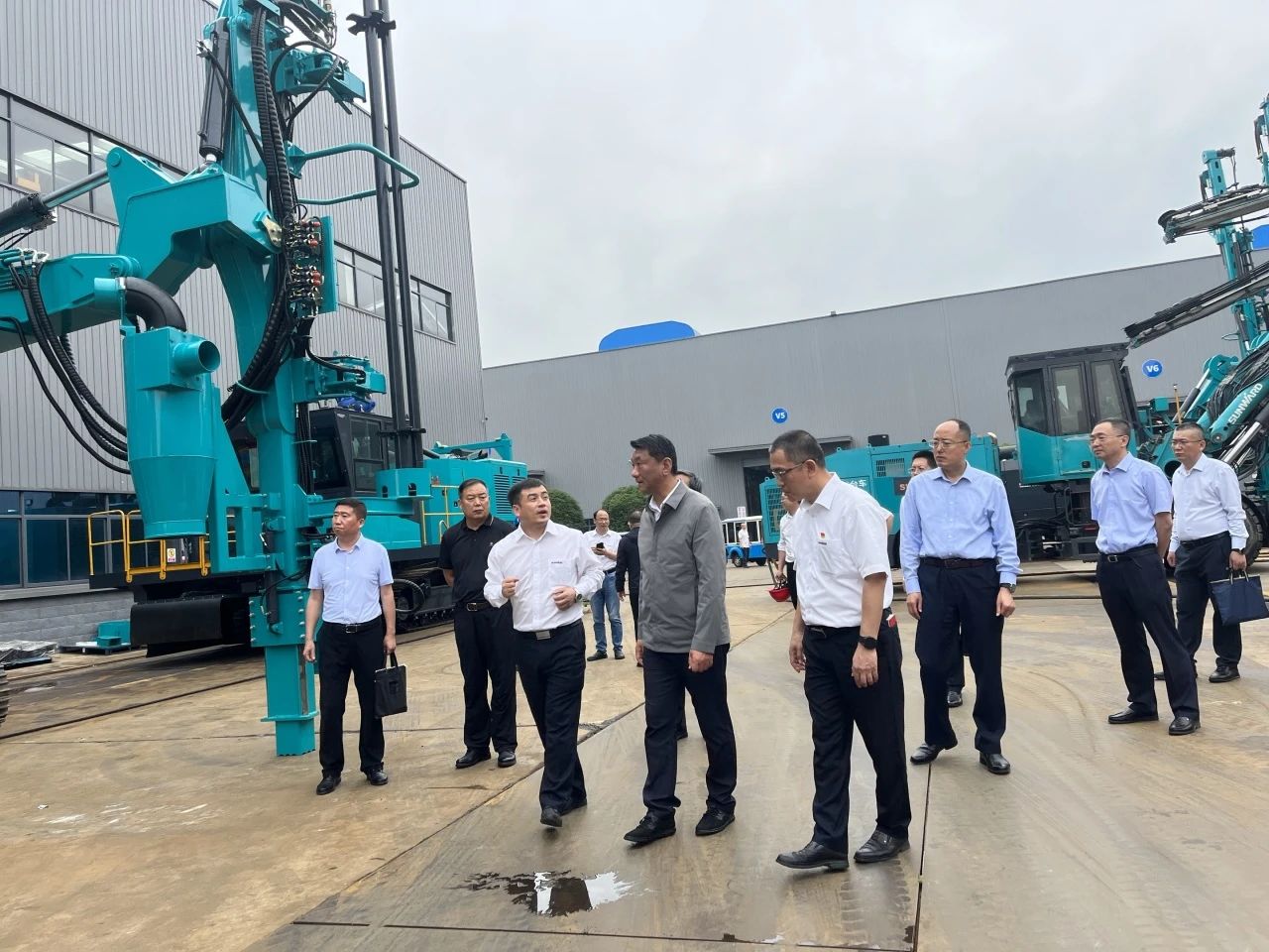 中煤平朔党委书记、董事长陈建一行调研ca888亚洲城智能