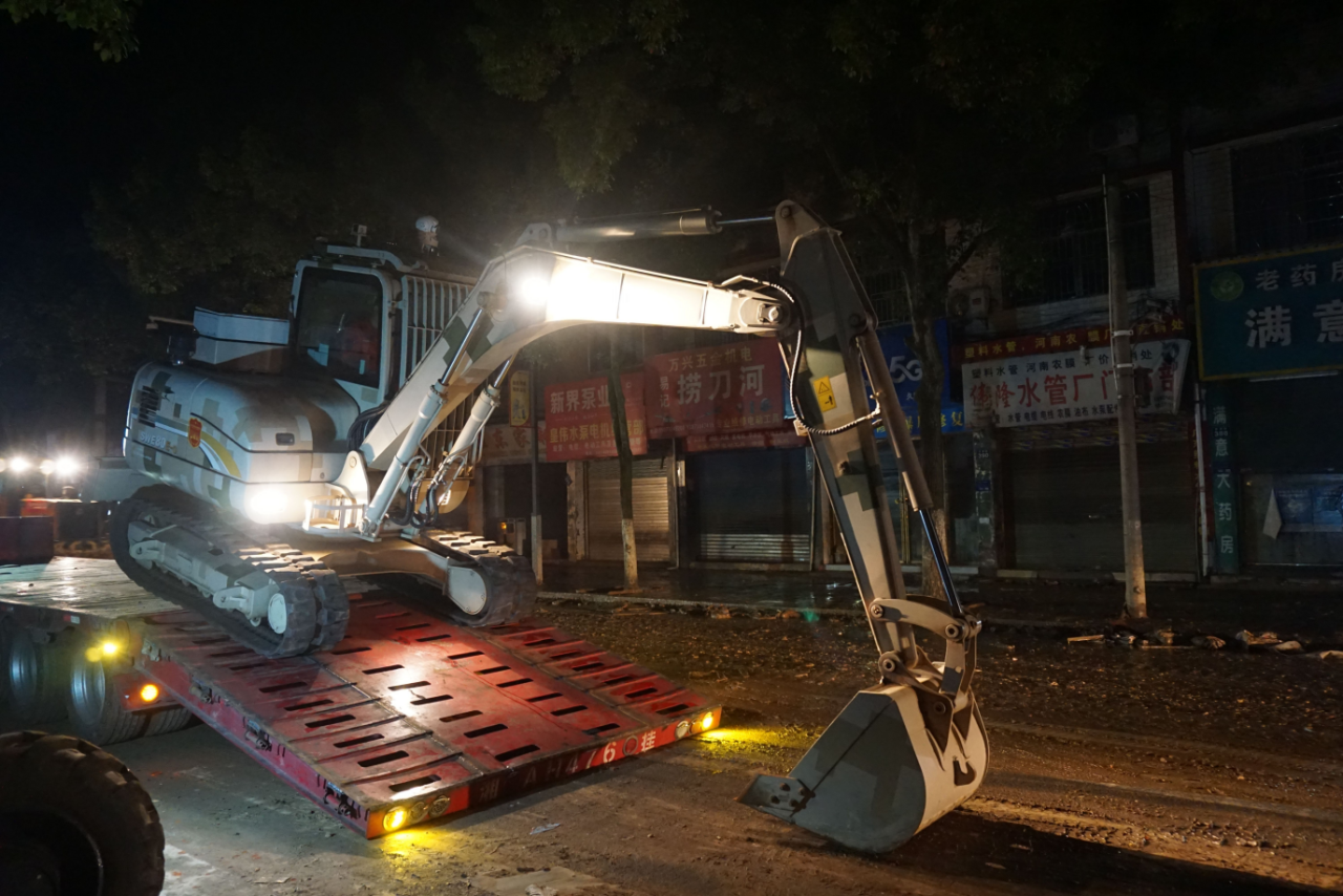 驰援湖南平江抗洪抢险，共克时艰显担当