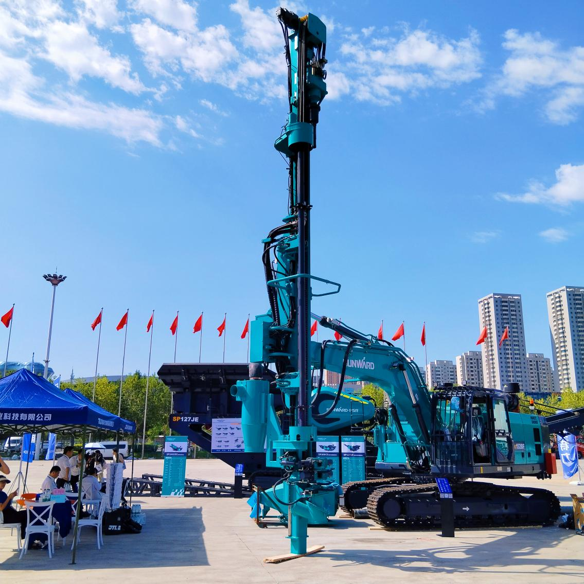 ca888亚洲城智能5G智能钻机亮相新疆矿博会