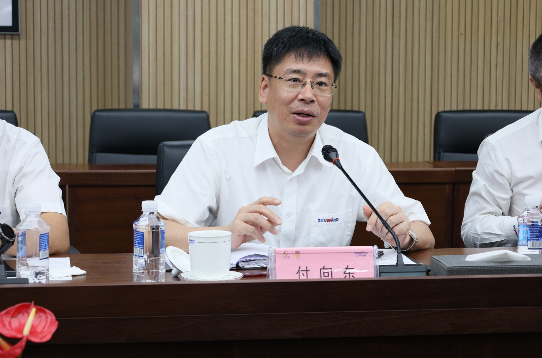 ca888亚洲城智能与易普力签署框架合作协议