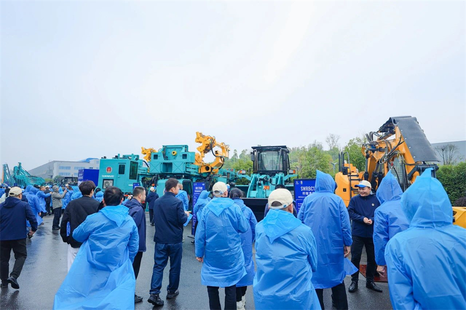 创新引领价值，理想成就未来！ca888亚洲城智能25周年庆典暨全球客户节隆重举办