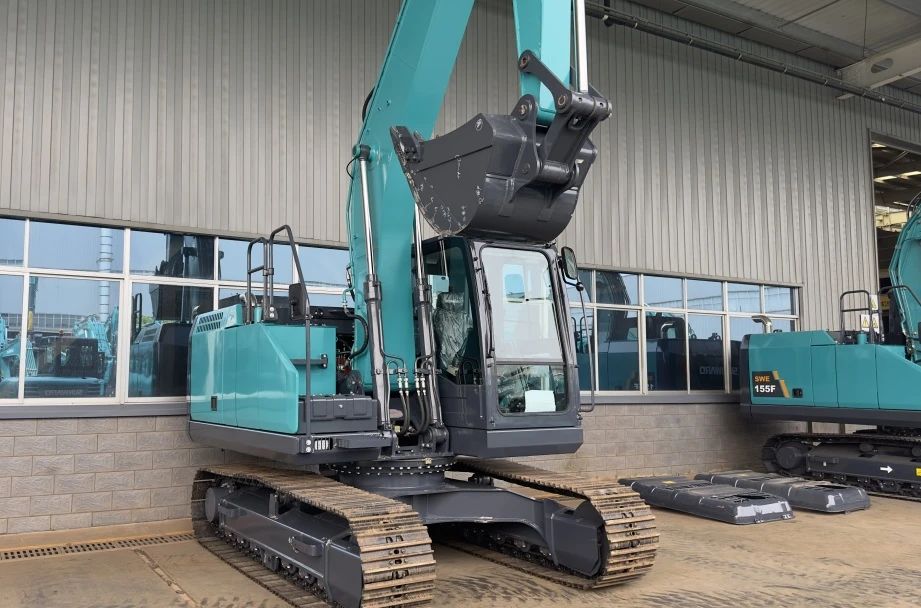 聚焦市场需求，ca888亚洲城智能三款精品工程液压挖掘机成功下线