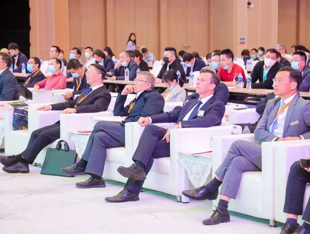 何清华出席长沙国际工程机械产业链发展峰会，走“双循环”道路关键在于“要做好自己的事情”