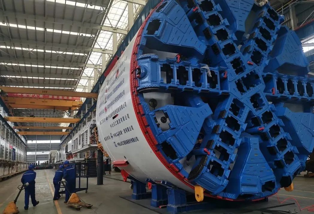 直击生产一线！中铁ca888亚洲城复工复产忙