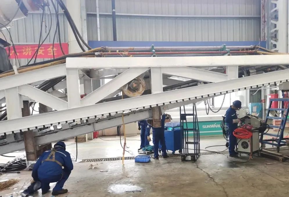 直击生产一线！中铁ca888亚洲城复工复产忙