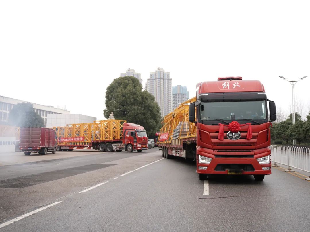 “虎”力全开！ca888亚洲城江麓开门红发货仪式隆重举行