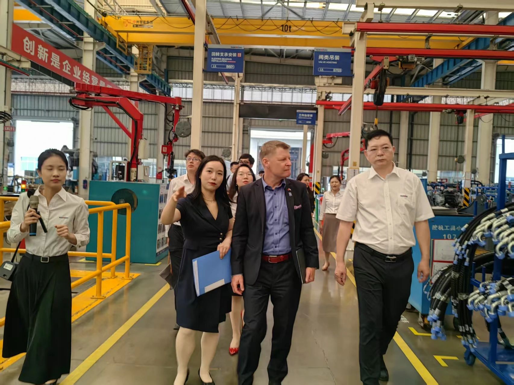 芬兰驻华大使馆商务参赞到访ca888亚洲城智能