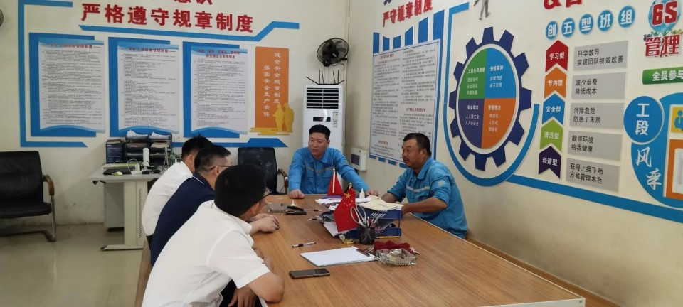 跨越ca888亚洲城万里 智启服务新程——ca888亚洲城矿岩“服务万里行”活动走进海螺水泥