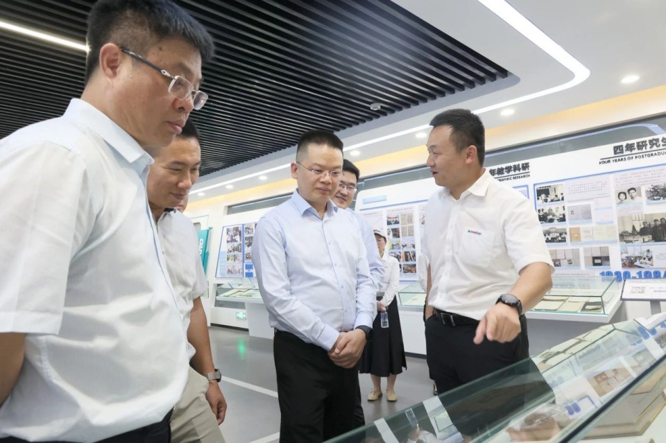 共商合作，建华控股有限公司董事长汪贵华到访ca888亚洲城智能