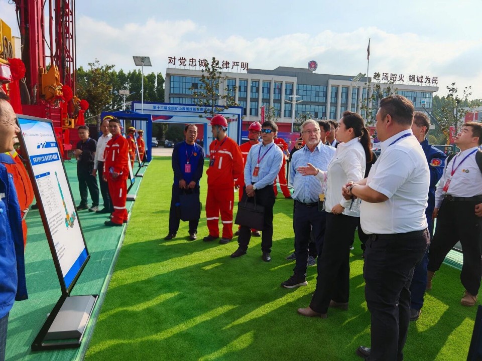 科技赋能救援！ca888亚洲城智能创新装备亮相第十三届全国矿山救援技能竞赛